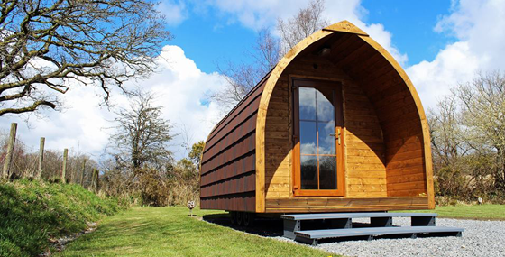 Glamping Log Pods